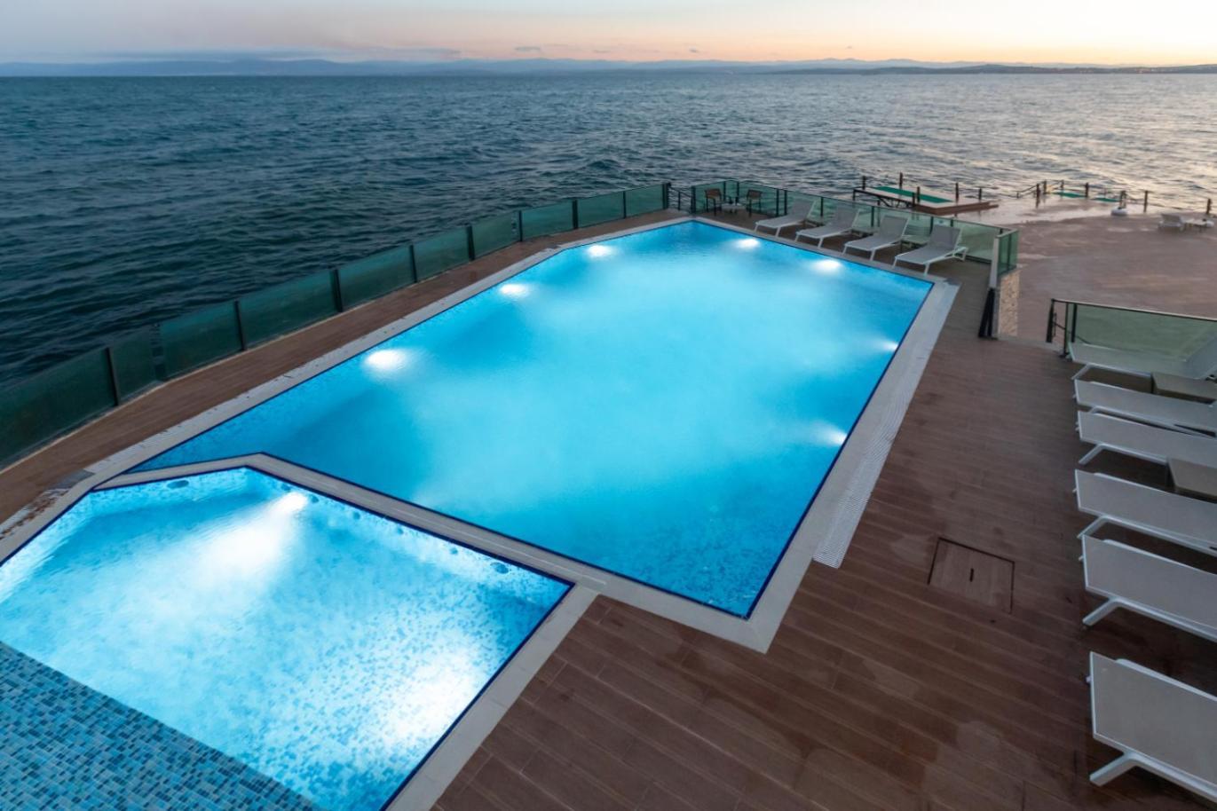 Vira Otel Suites Sinop Exteriör bild