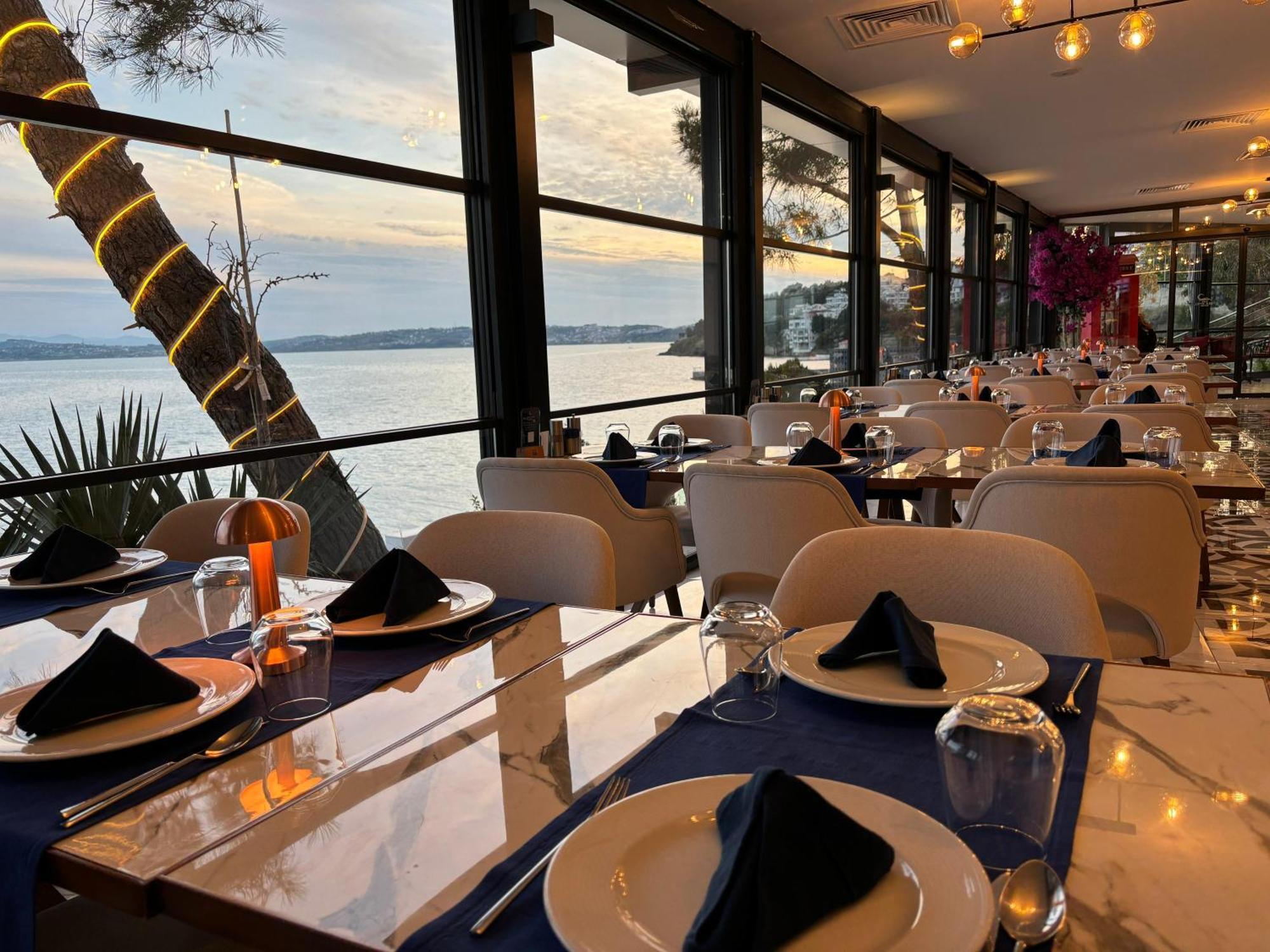 Vira Otel Suites Sinop Exteriör bild